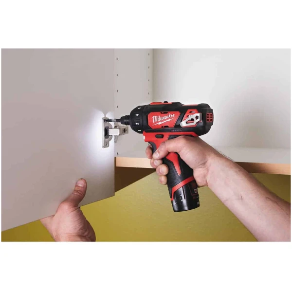Atornillador subcompacto M12BD-202C Milwaukee