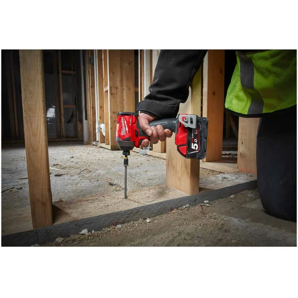 Atornillador Impacto M18FID2-502X Milwaukee